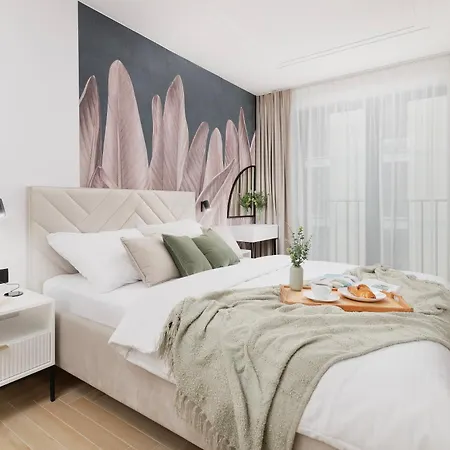 Easy Rent- Wieniawska 40 Free Parking, Centrum דירה *